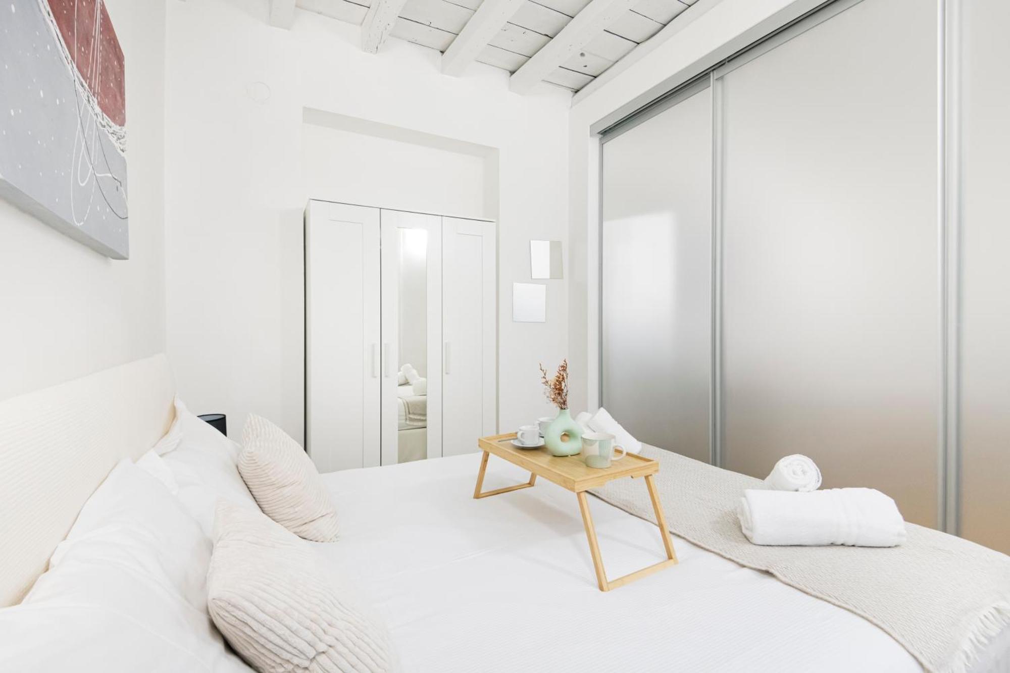 Amazing, New & Fully Furnished Studio In Duomo Milánó Kültér fotó
